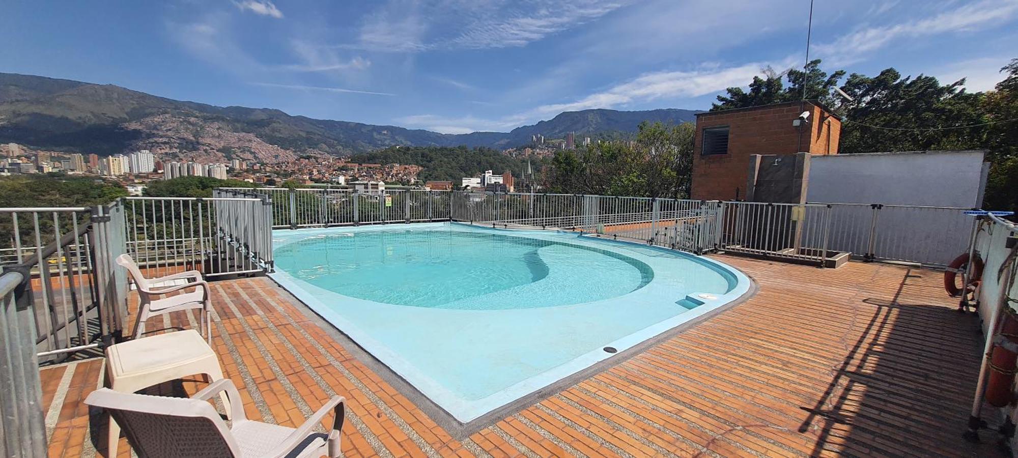 Apartamento Cerca A Plaza Mayor Medellín Exterior foto